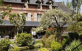 Auberge De La Source - Hotel De Charme, Collection Saint-Simeon